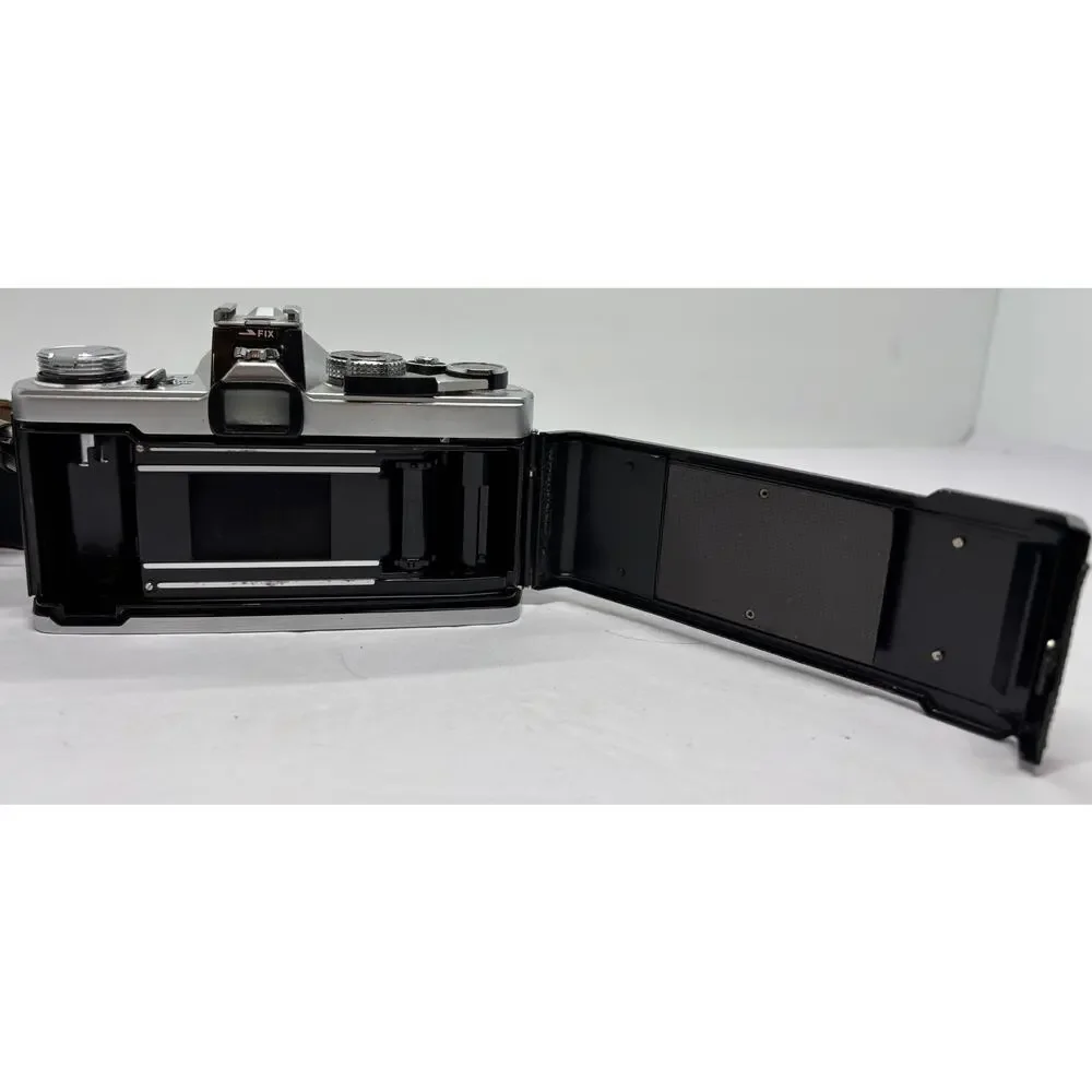 Olympus OM-1 SLR 35mm Film Camera + Lenses Battery Inspected Meter Works Silver